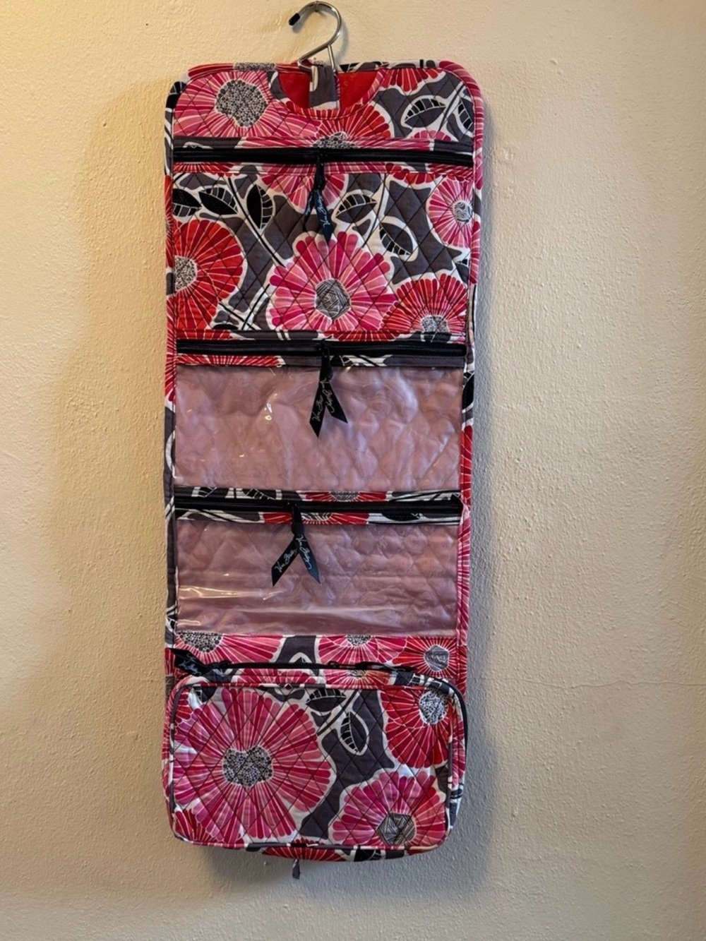 Vera Bradley Hanging Travel Toiletry Bag- Cheery Blossoms Retired Print Quilted